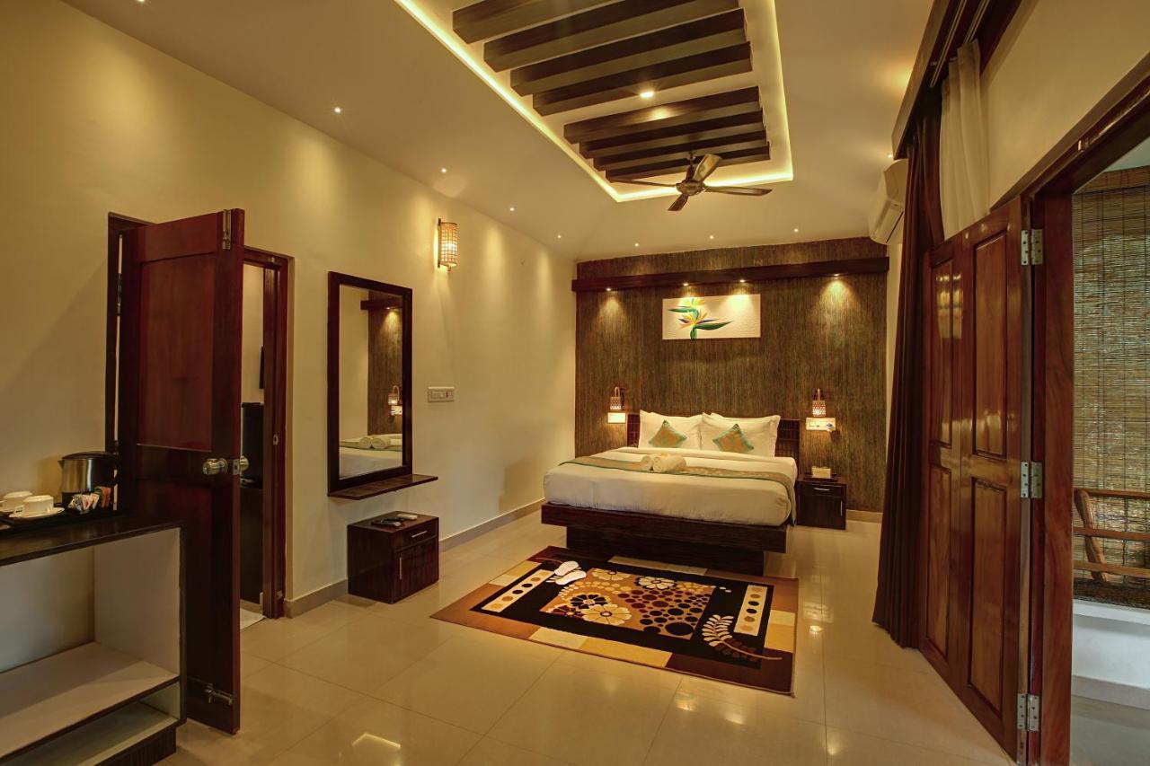 แพดดิงตัน รีสอร์ต แอนด์ สปา Hotel กูชาลนาการ์ ภายนอก รูปภาพ