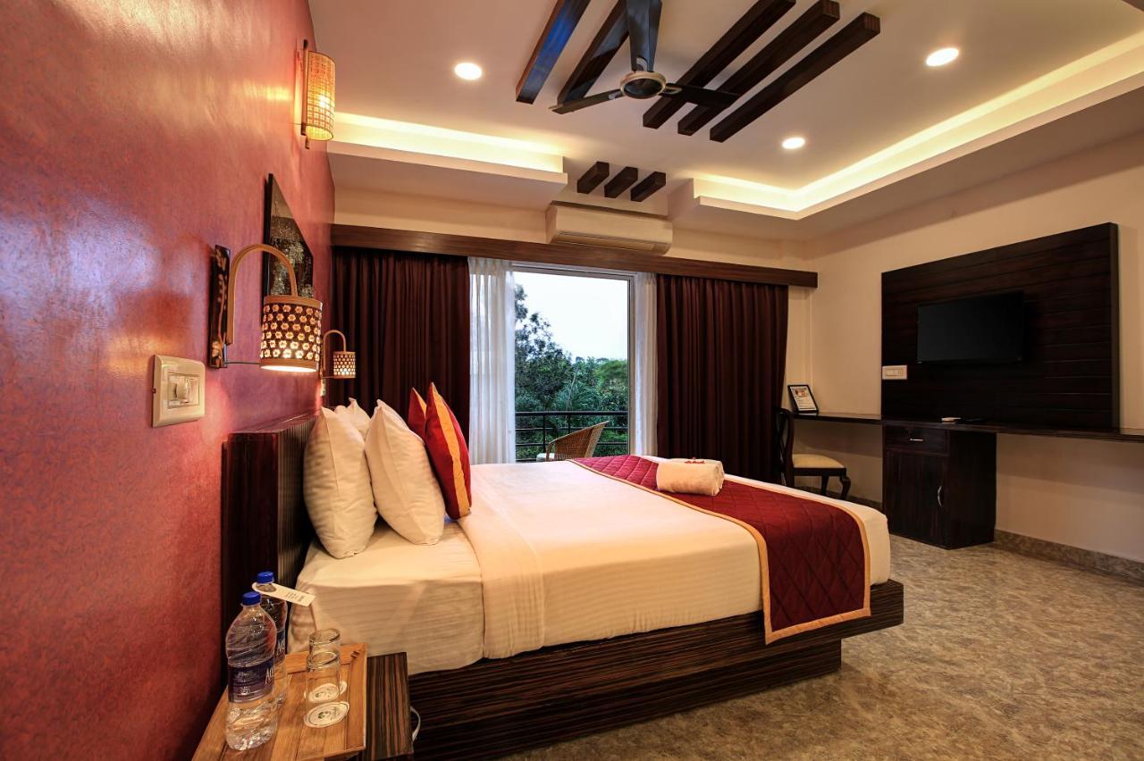 แพดดิงตัน รีสอร์ต แอนด์ สปา Hotel กูชาลนาการ์ ภายนอก รูปภาพ