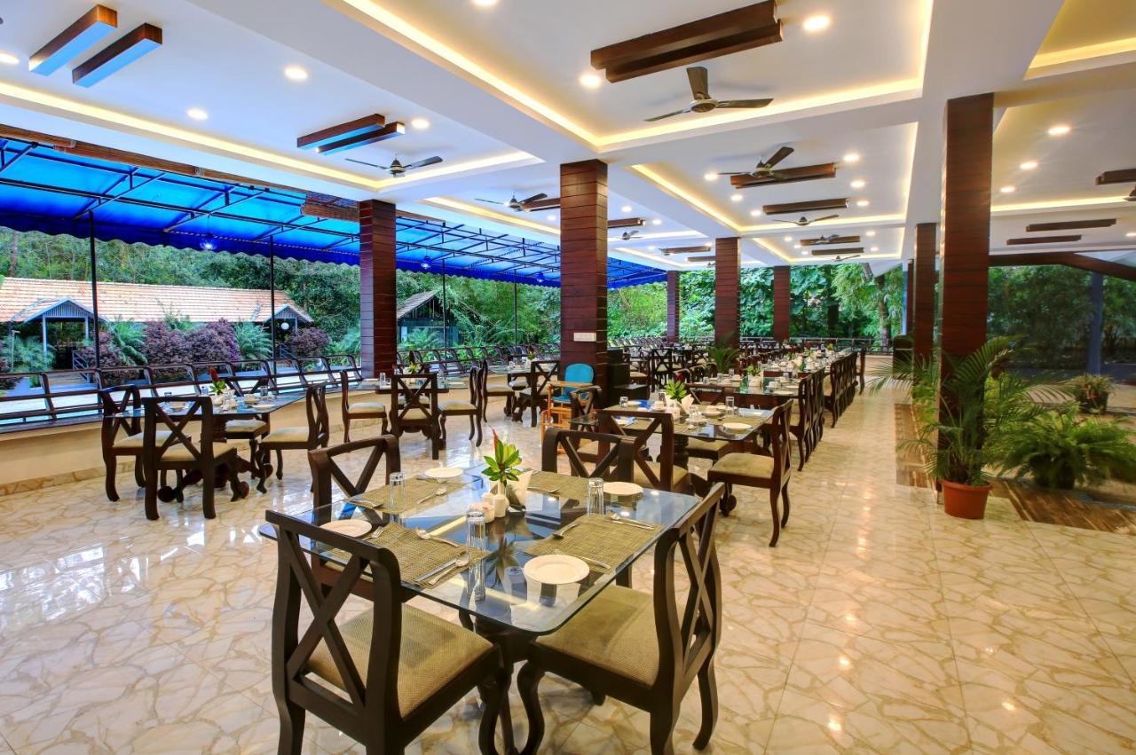 แพดดิงตัน รีสอร์ต แอนด์ สปา Hotel กูชาลนาการ์ ภายนอก รูปภาพ