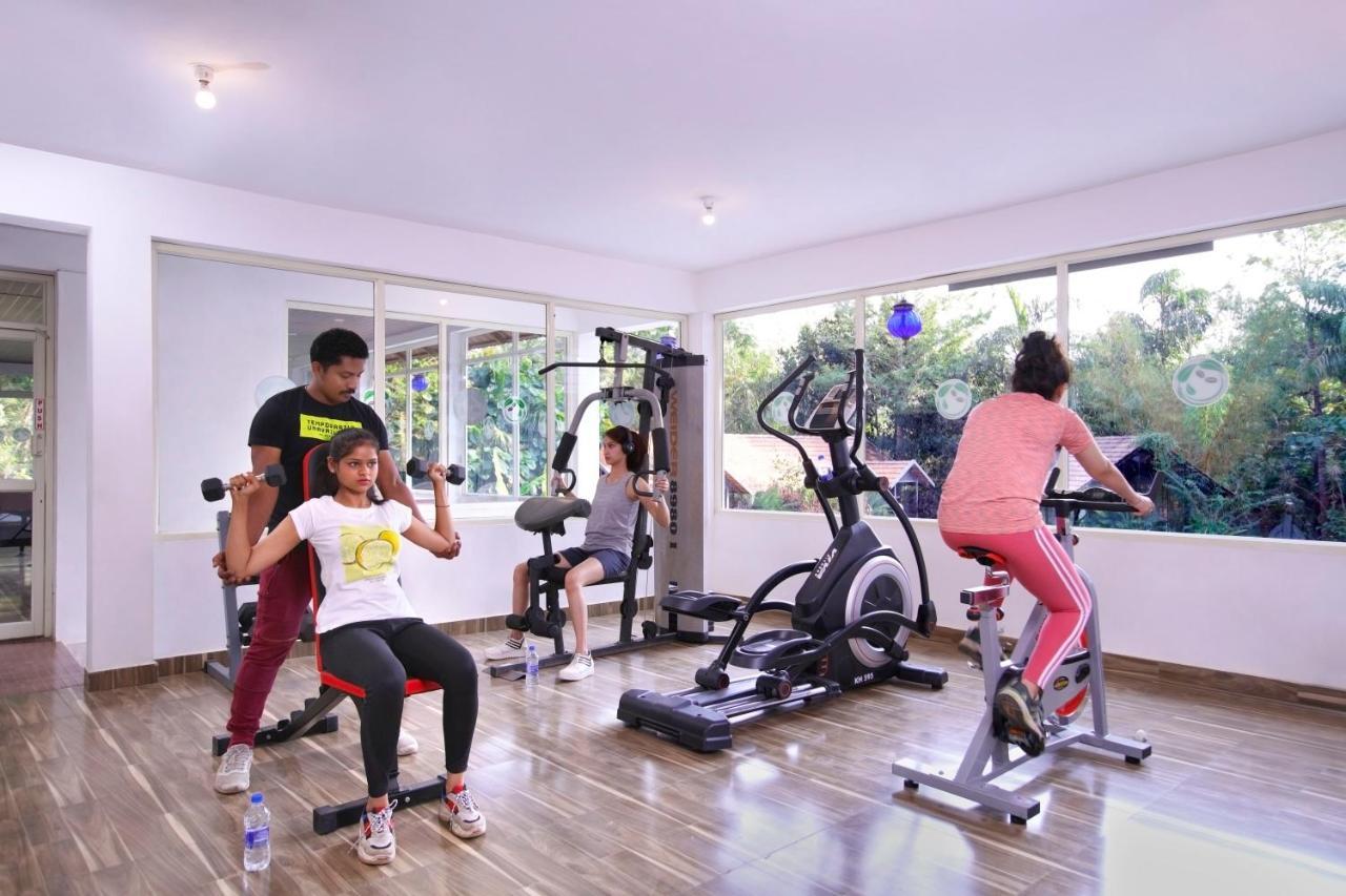 แพดดิงตัน รีสอร์ต แอนด์ สปา Hotel กูชาลนาการ์ ภายนอก รูปภาพ