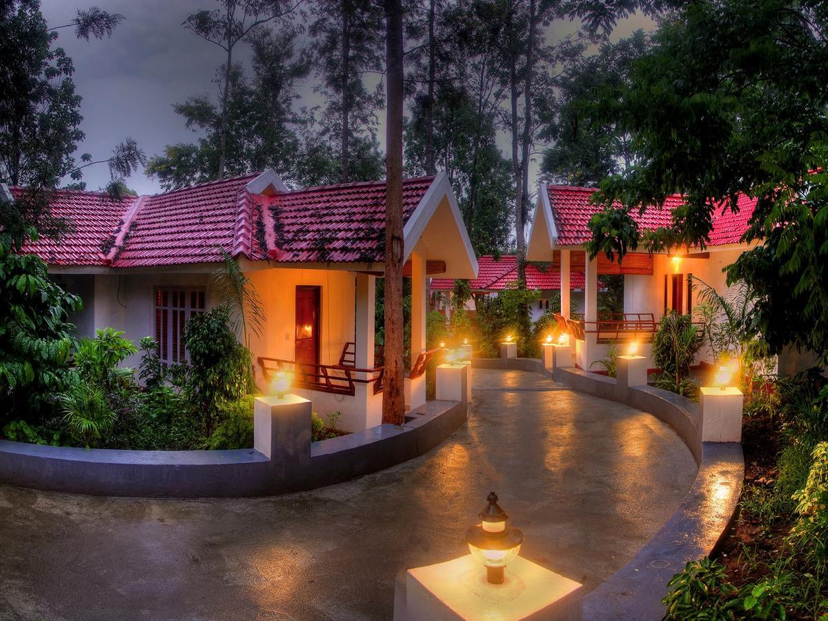 แพดดิงตัน รีสอร์ต แอนด์ สปา Hotel กูชาลนาการ์ ภายนอก รูปภาพ