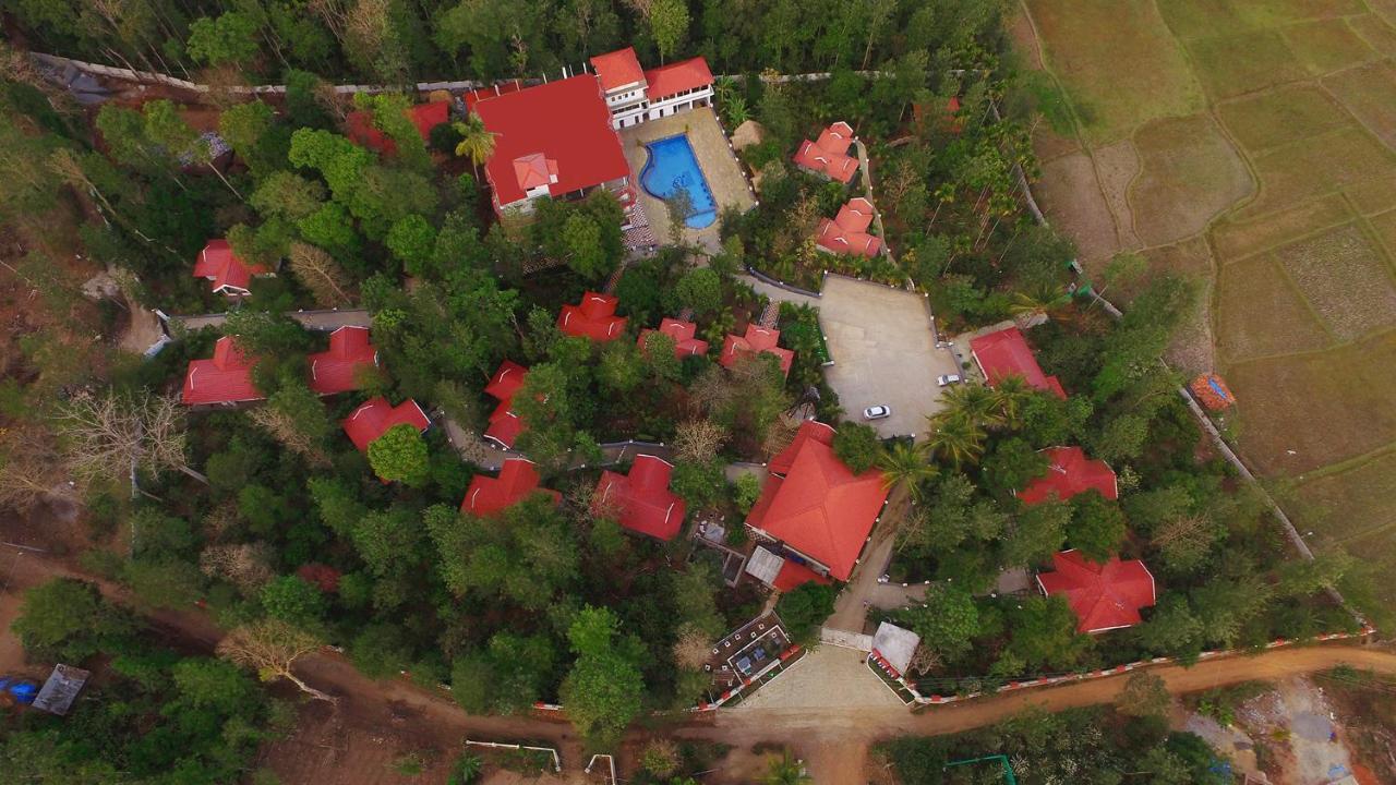 แพดดิงตัน รีสอร์ต แอนด์ สปา Hotel กูชาลนาการ์ ภายนอก รูปภาพ