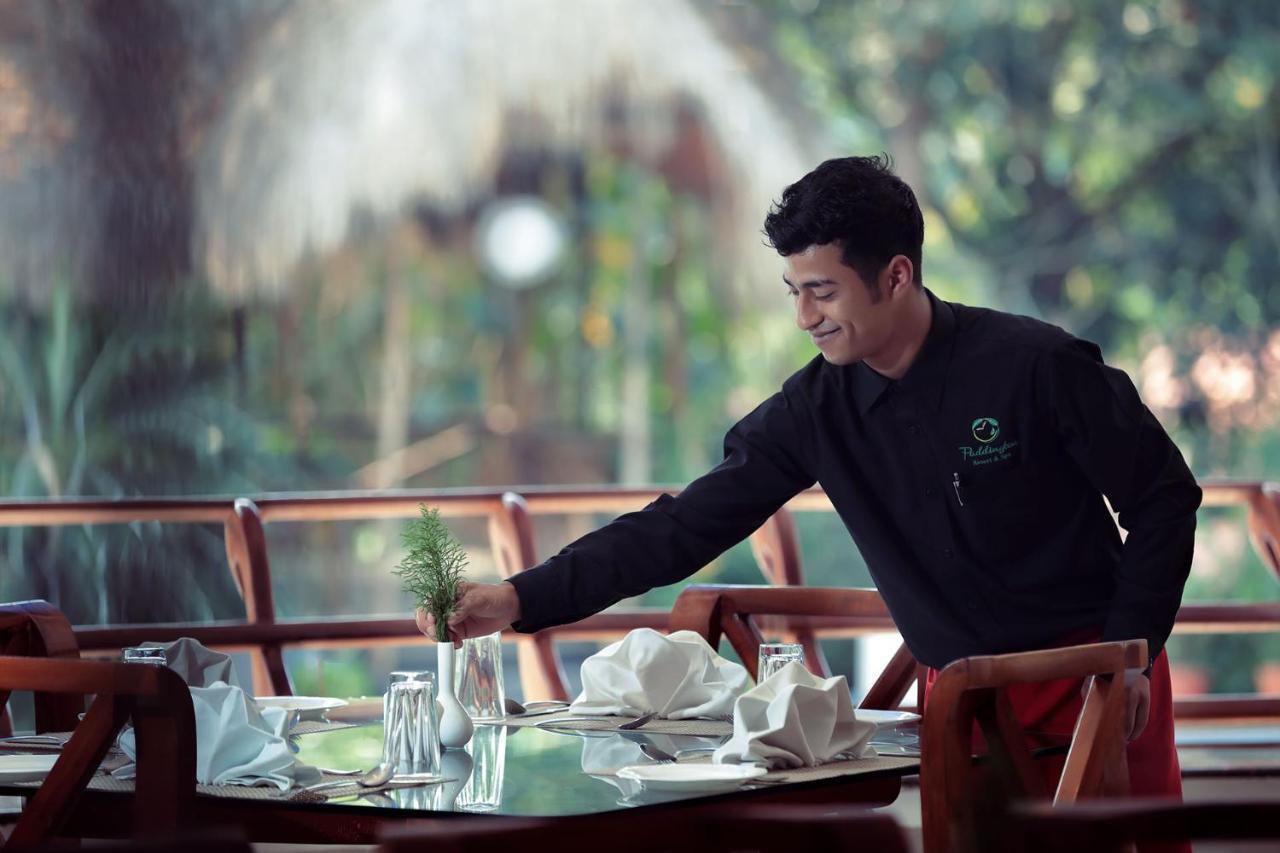 แพดดิงตัน รีสอร์ต แอนด์ สปา Hotel กูชาลนาการ์ ภายนอก รูปภาพ