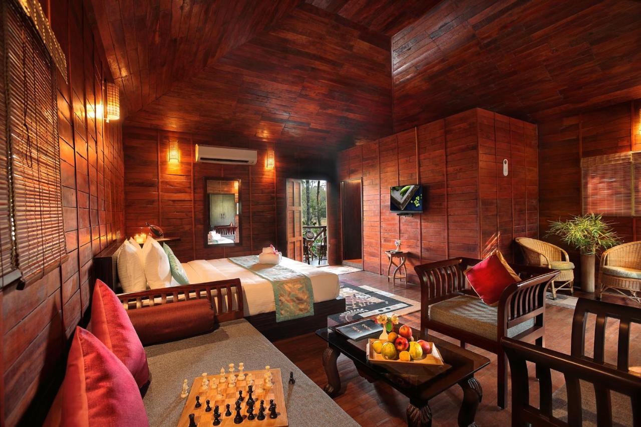 แพดดิงตัน รีสอร์ต แอนด์ สปา Hotel กูชาลนาการ์ ภายนอก รูปภาพ