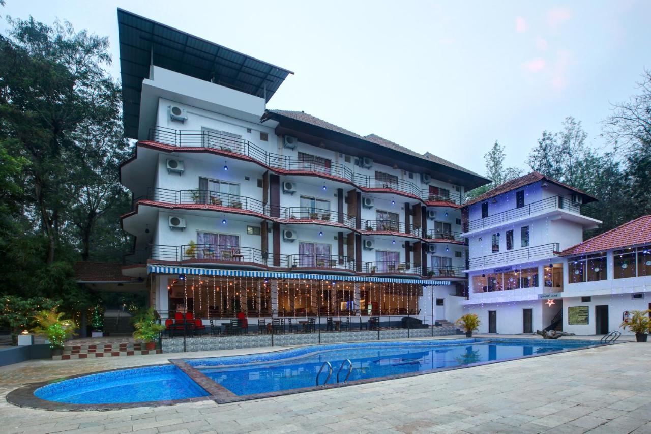แพดดิงตัน รีสอร์ต แอนด์ สปา Hotel กูชาลนาการ์ ภายนอก รูปภาพ